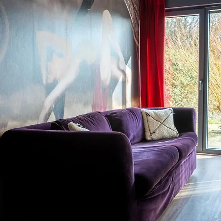 L'avant-premiere Chic 40m2 With Parking Evreux